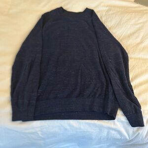 Mens Large, gap navy blue sweater